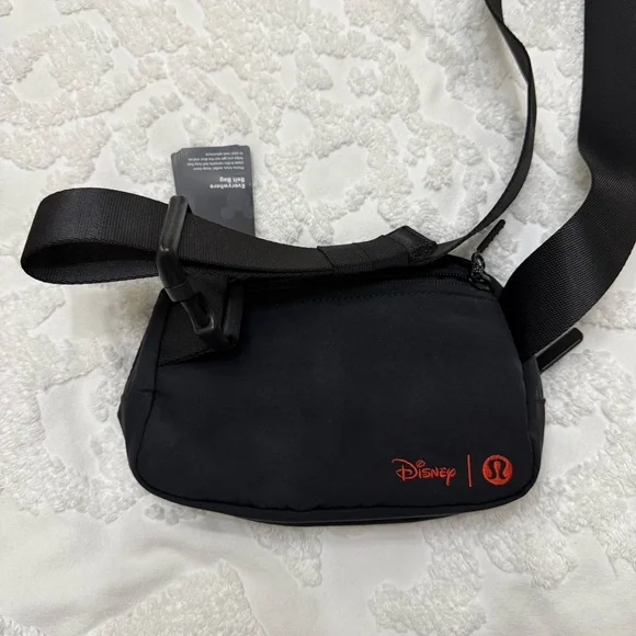 Lululemon/Disney Black Belt Bag - Picture 7 of 9